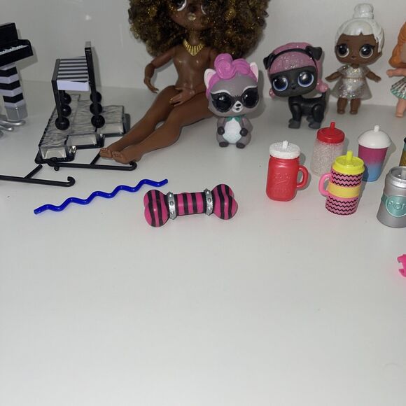 LOL Surprise MGA Lot Dolls Pets Clothes Accessories Piano Big Sister Royal Bae - Picture 7 of 13